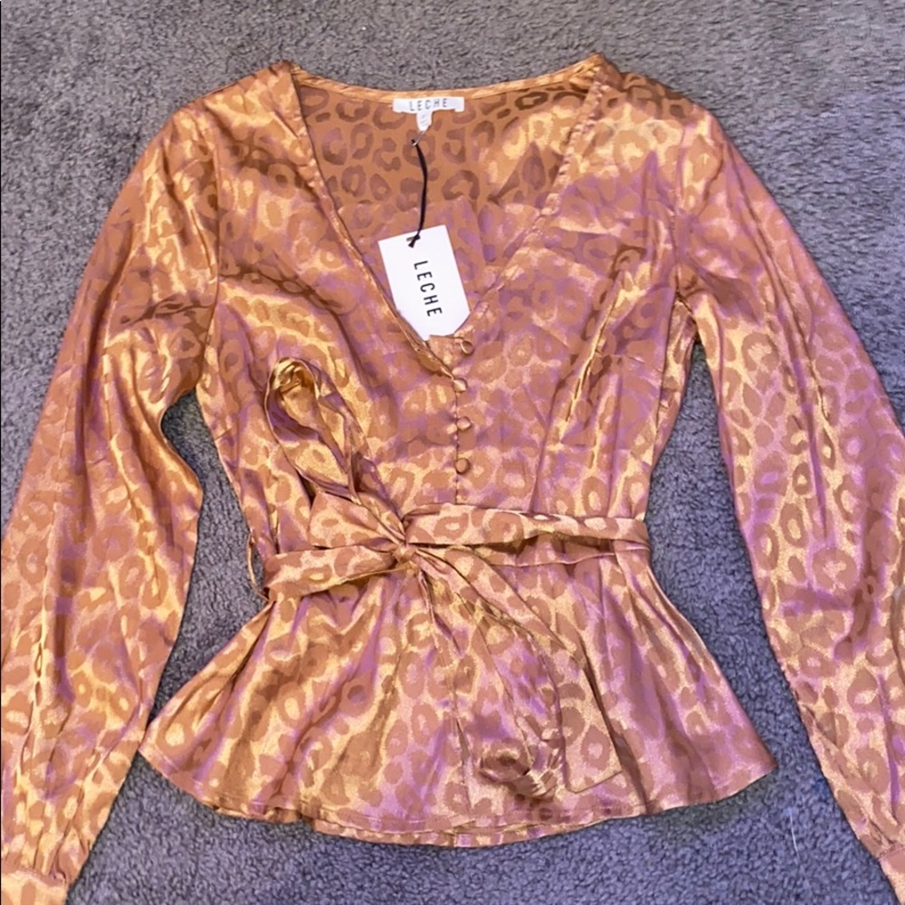 Leopard Top